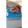 Image 2 : NEW COLUMBIA SIZE 6.5 WOMENS NEWTON RIDGE PLUS WATERPROOF AMPED BOOTS