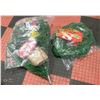 Image 1 : REPACKED CHRISTMAS HOLIDAY MIXED ORNAMENTAL SET