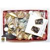 Image 1 : BOX OF VINTAGE CLIP ON EARRINGS AND MORE