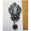 Image 1 : 9)  SILVER TONE WITH CRYSTALS, ANTIQUE STYLE