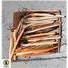 Image 1 : BOX OF WOOD HANGERS