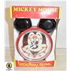 Image 1 : VINTAGE DISNEY MICKEY MOUSE WIND-UP ALARM CLOCK