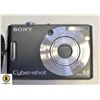 Image 1 : SONY CYBER-SHOT CAMERA W/CHARGER & USB CONNECTOR