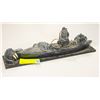 Image 1 : INUIT SOAPSTONE CARVING