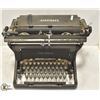 Image 1 : ANTIQUE UNDERWOOD TYPEWRITER