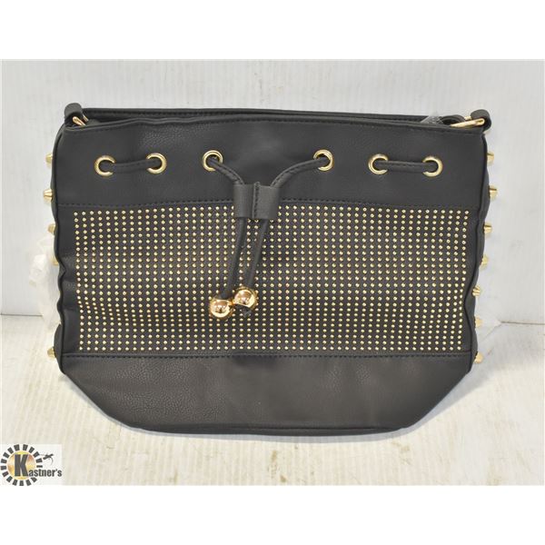 NEW LADIES LEATHER STUDDED PURSE