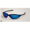 Image 1 : PAIR OF NAVYBLUE OAKLEY REPLICA SUNGLASSES