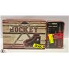 Image 1 : BOX WITH TOOL SET AND HOCKEY BOX