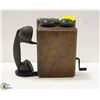 Image 1 : ANTIQUE CRANK TELEPHONE