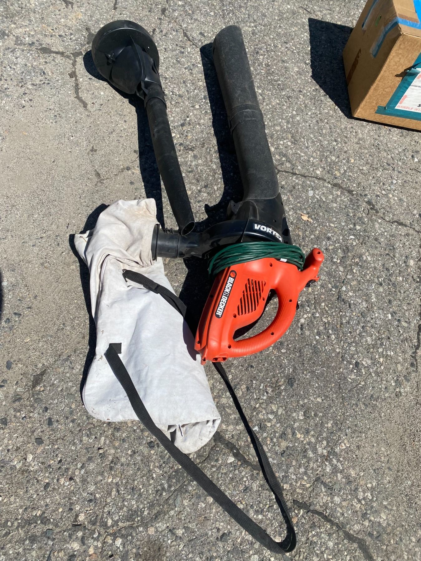 Black and decker blower vac