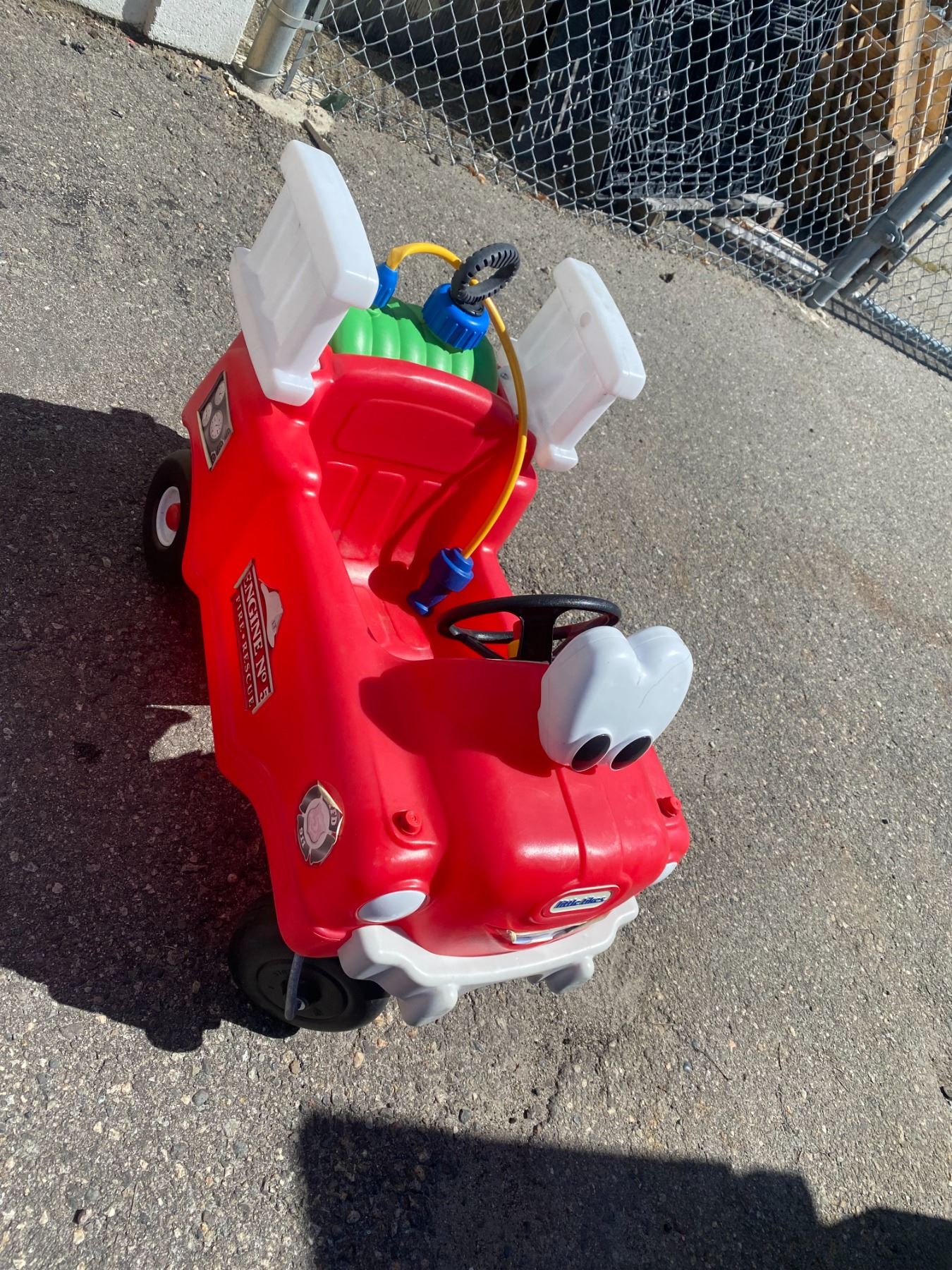 Little tikes fire truck