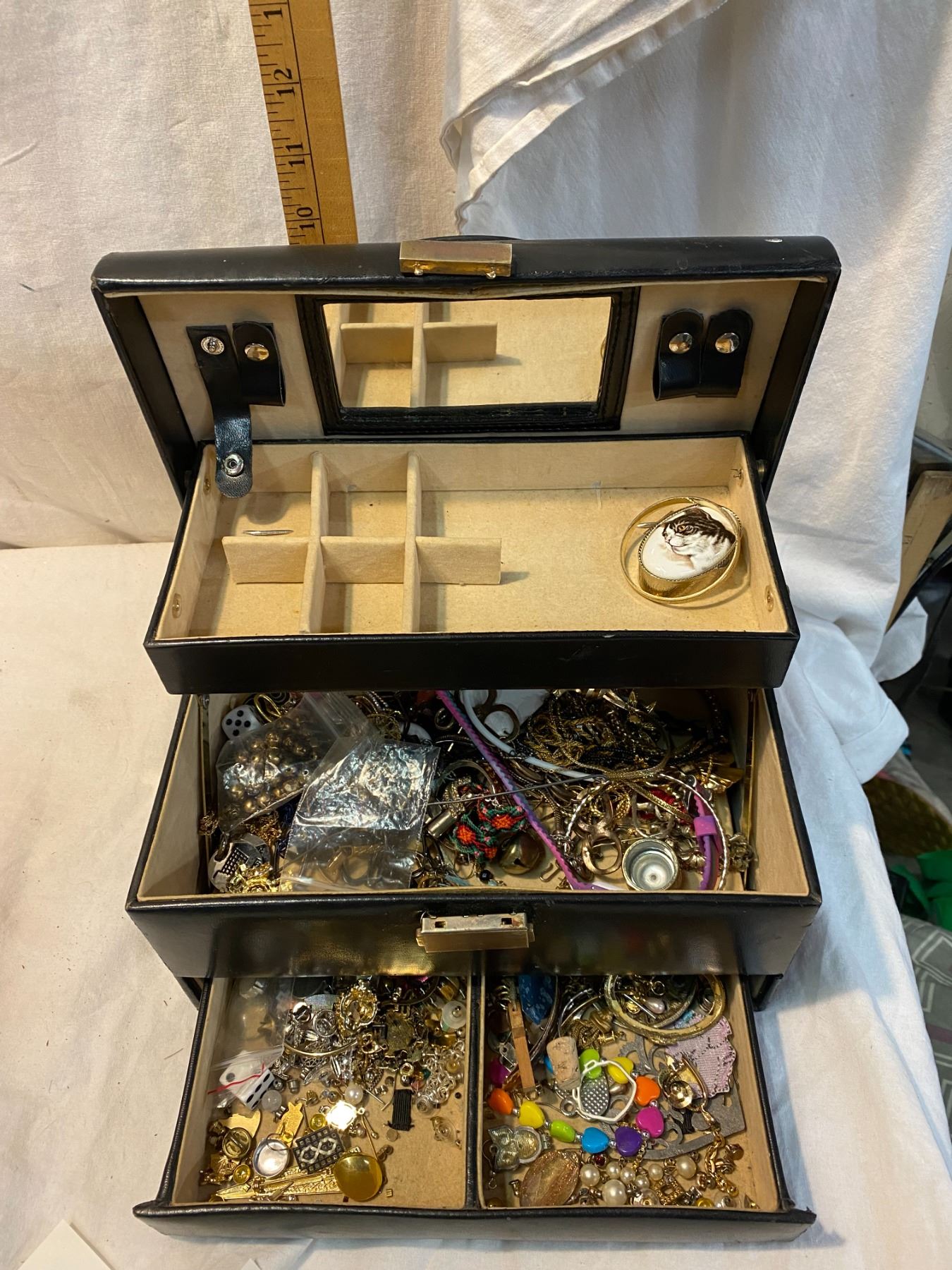 Org Box Meaning Word Meaning Jewelry Box at Troy Jenkins blog