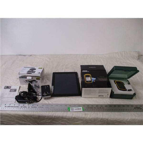 Vehicle black box DVR eTrex 10" geocaching, with misc