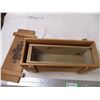 Image 3 : (2) Wooden boxes 16" long