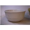 Image 2 : (3) Ceramic Mixing Bowls (Basket Weave Patterned)