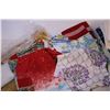 Image 2 : Seasonal Aprons, Table Cloths, and Kitchen Linens