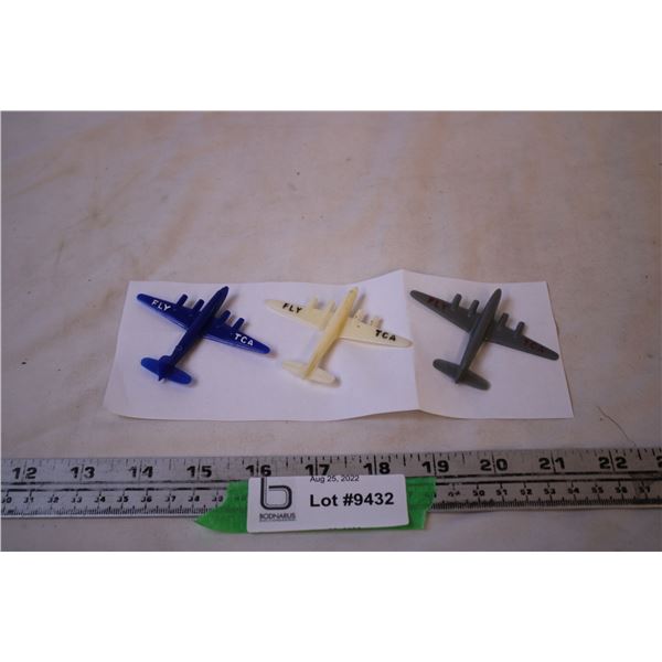 (3) Plastic TCA Plane Pins