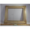 Image 1 : Vintage Wood and Linen Frame - 16x20 opening