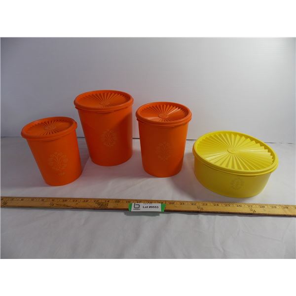 (4) Vintage Tupperware Containers