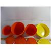Image 2 : (4) Vintage Tupperware Containers