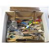 Image 3 : Box of assorted kitchenware items