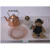 Lamp(no chimney),teapot,teddy bear,plate,sugar bowl
