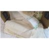 Image 3 : Box of assorted table clothes