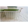 Image 2 : *Wire Basket with Rubbermaid and measuring cups
