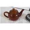 Image 2 : Teapot with Tea infuser and degg holder