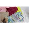 Image 2 : Assorted Fabric