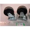 Image 2 : (4) Heavy Duty Castors