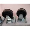 Image 3 : (4) Heavy Duty Castors