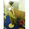 Image 2 : Franklin Mint Heirloom Doll - Queen Nefertite -