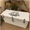 Image 1 : Grizzly custom Elko Bighorns 155-qt Cooler