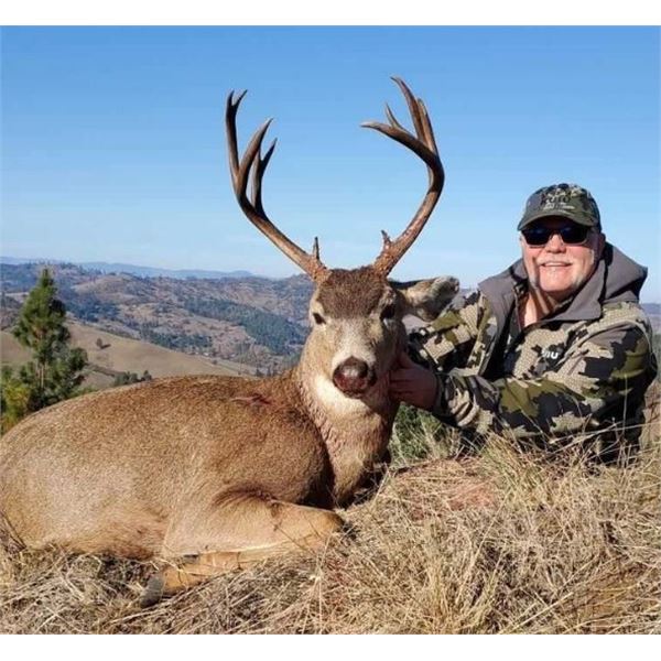 5-DAY OREGON BLACKTAIL DEER HUNT FOR TWO HUNTERS WITH SPOON CREEK OUTFITTERS