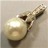 Image 1 : 14K GOLD 19x8 MM AKOYA PEARL 0.05 CTS SAPPHIRE PENDANT