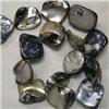 Image 1 : 16-14 MM IRIDESCENT MOTHER OF PEARL STRAND 15" 