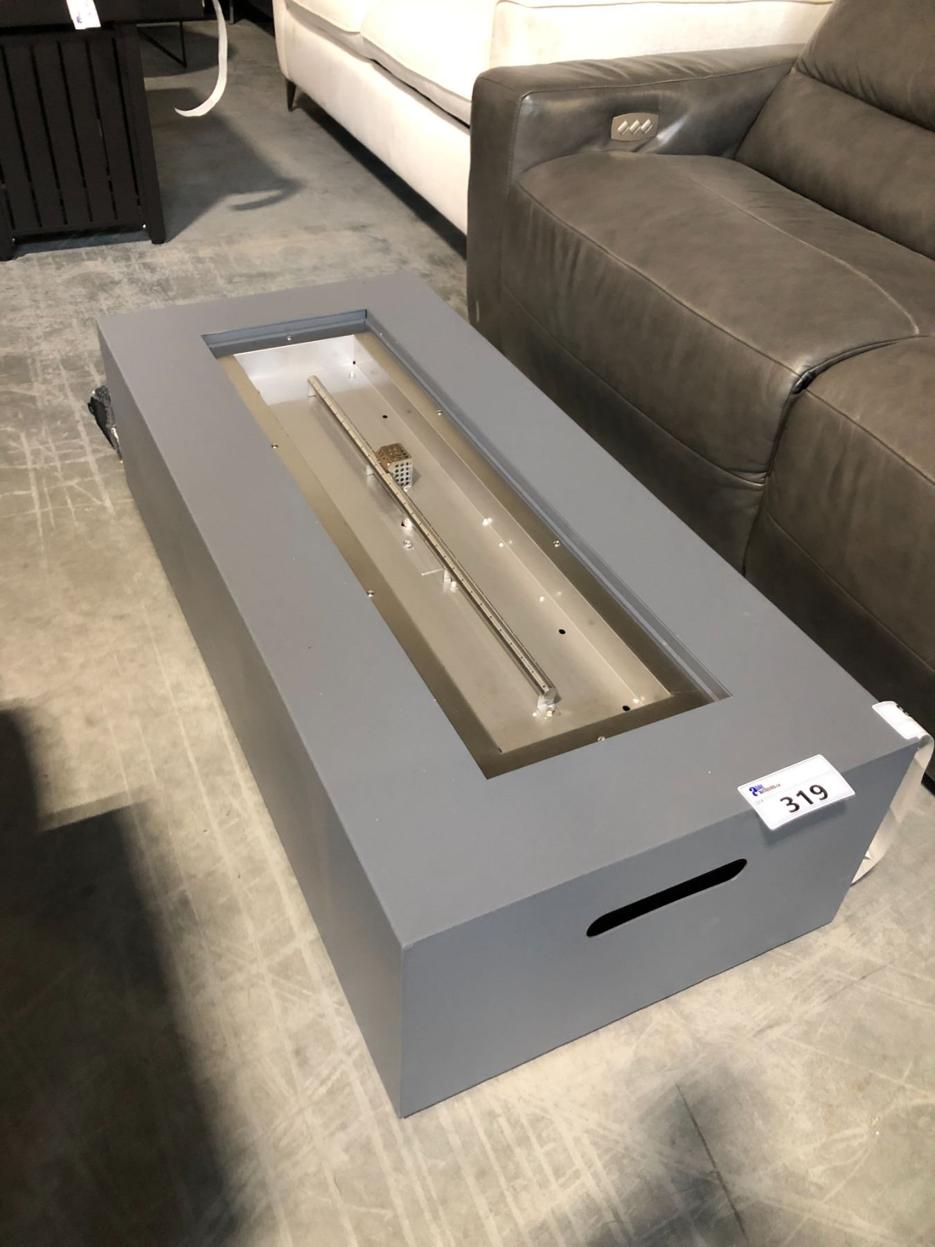 Paramount Fire Table Linear PARAMOUNT GREY MODEL FP416 PROPANE FIRE TABLE - Able Auctions