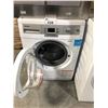 Image 2 : BLOMBERG WHITE MODEL WM77120 FRONT LOADING WASHING MACHINE