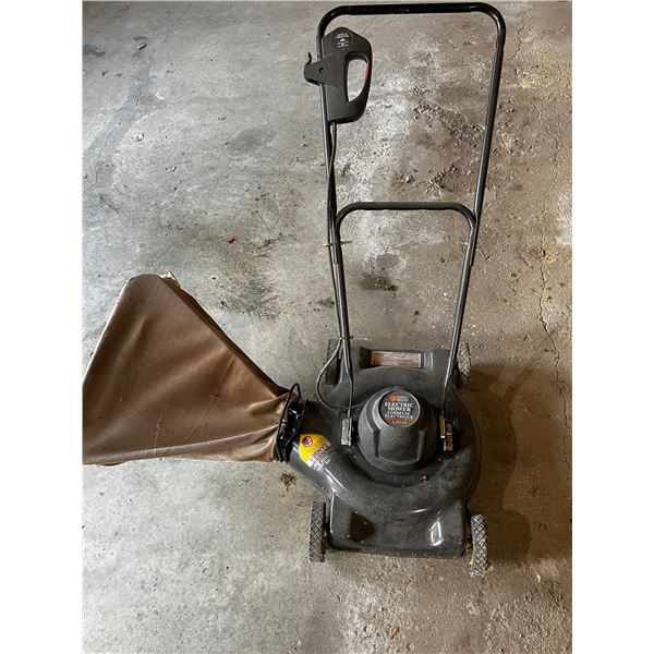 Black & Decker Electric Lawn Mower with bag