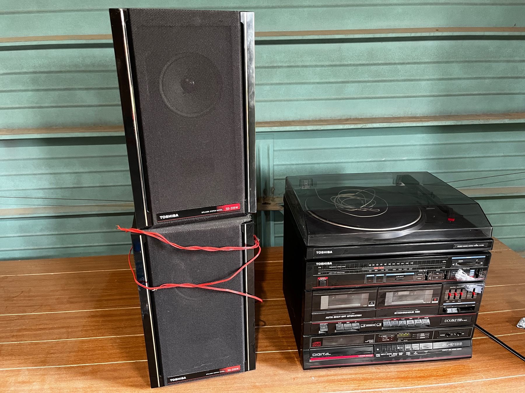 Toshiba Stereo Sound System Model SL3186