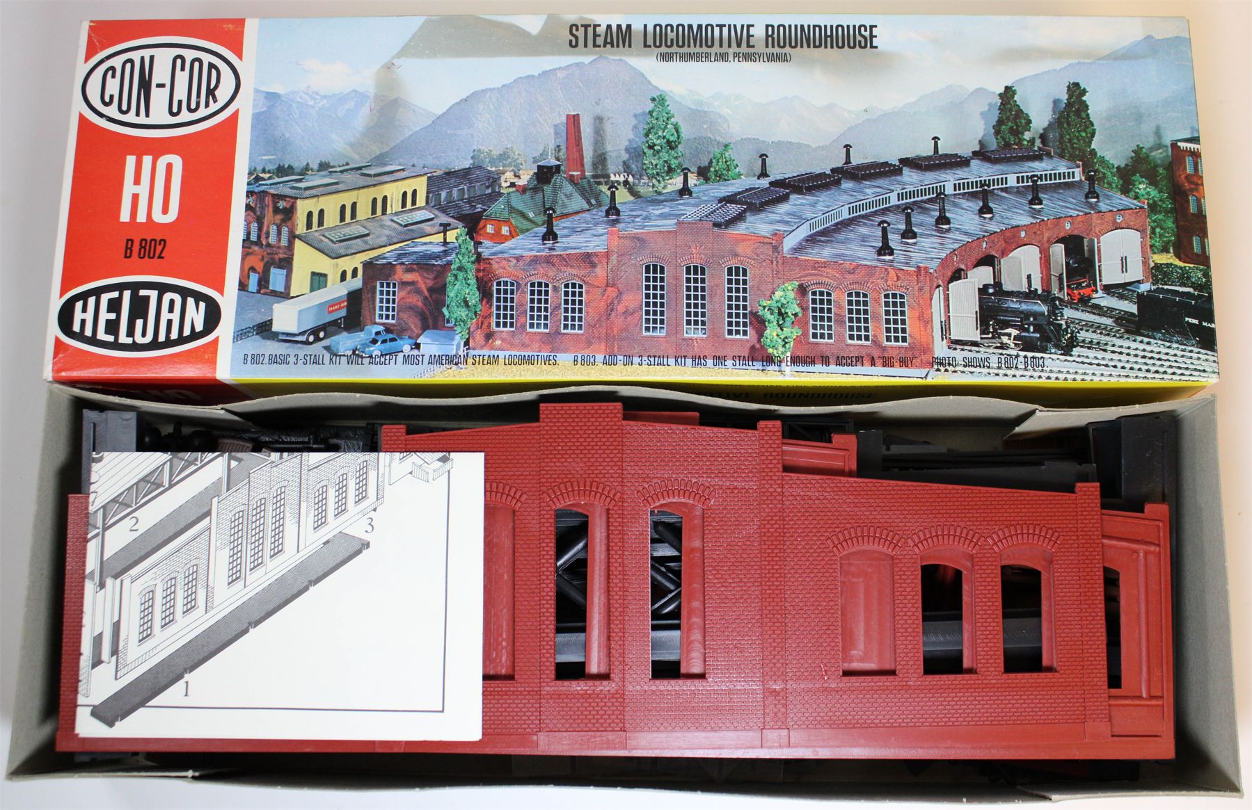 HELJAN CON-COR STEAM LOCOMOTIVE ROUNDHOUSE KIT