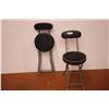 Image 1 : (2) Fold Up Stools
