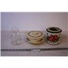 Image 1 : (2) Vintage Tins + Clear Glass Jar