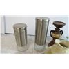 Image 2 : Storage Containers with cups and plates