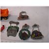 Image 3 : Emblems, bag of toys