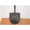 Image 2 : *Shovel