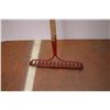 Image 2 : * Rake and Mini Rake