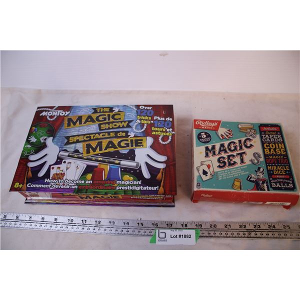 Ridley’s Magic Set (all Pieces there) + Montoy The Magic Show Set (Missing Pieces)