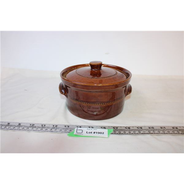 Small Crock Ware Casserole Dish